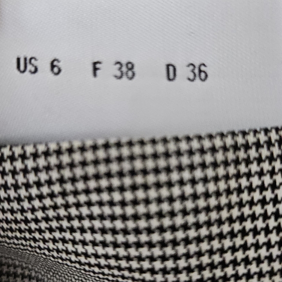 Akris Punto Micro Houndstooth Pencil Skirt Black White Size 6 - Picture 2 of 8